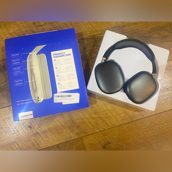 Other - 🔆 3/$12! New in box Bluetooth wireless healdphones